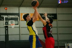 f2_u16o-4