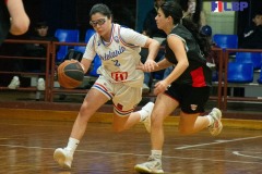 u16fem_semi1-5